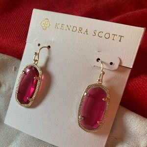 SOLD NWOT Kendra Scott Berry Glass Dani Earrings